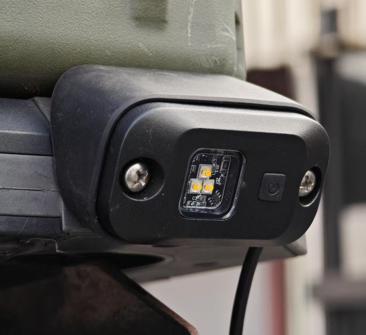 LED Rock Light with BUILT-IN DIMMER SWITCH for Roof Racks & Canopies 9 - 14V DC